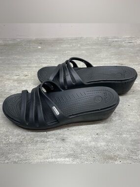 CROCS Women's Black Strappy Wedge Slide Sandals